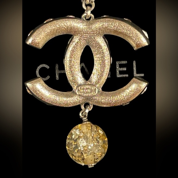 Chanel 06 XL Champagne CC Crystal Dangle Pendant Necklace. - Picture 9 of 9